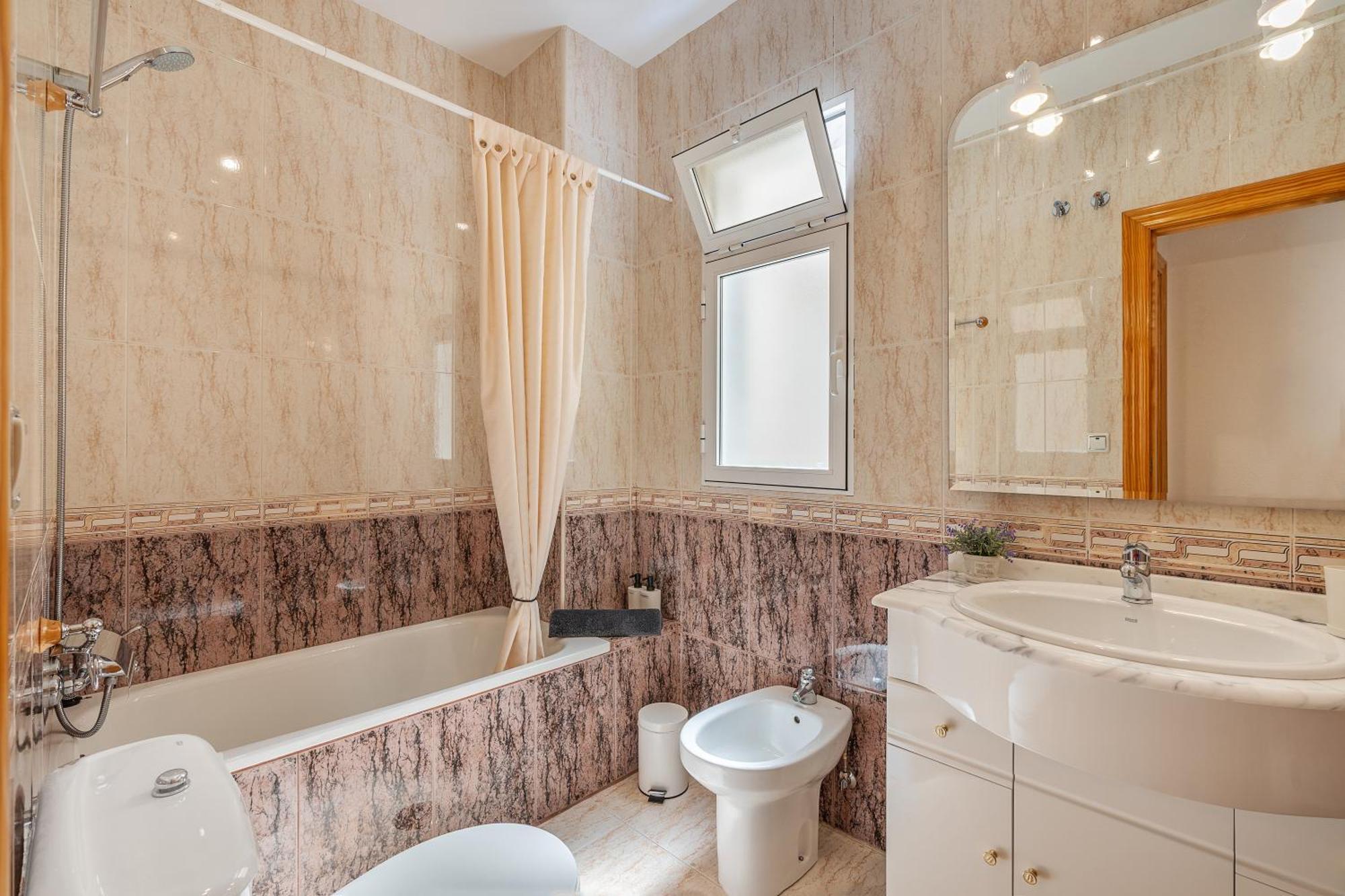 Amplio Apartamento En Gueejar Sierra Appartement Buitenkant foto
